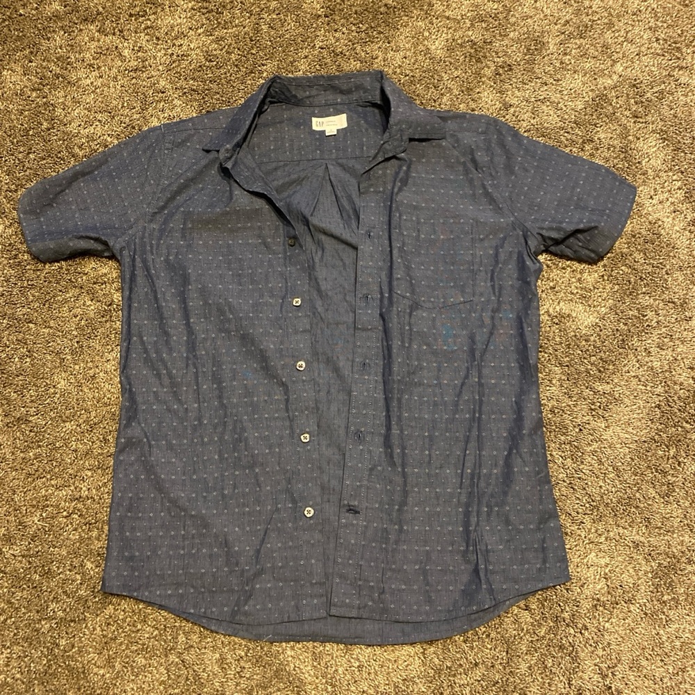Vintage Gap Button Up (Unique Pattern)